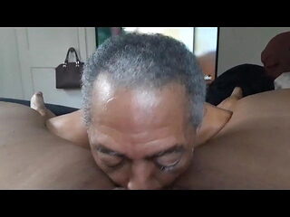 I gave Sweetlips Murphy a good morning surprise 