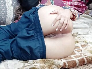 Pakistani Housewife On Private Video Call With Her Client