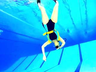 Pool scuba