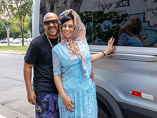 Plumper Granny Gets Ass Destroyed in My Van