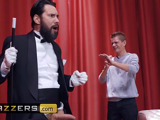 Brazzers - Real Wife Stories - Luna Star Tommy Pistol - Now You See Me Now You Ho