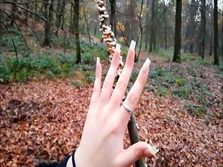 ITALIAN HANDS FOR HANDJOB