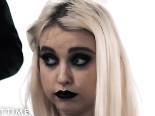 Small Hands dominates goth Chloe Cherry in hardcore anal scene.