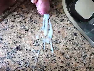 Kitchen cum