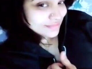 Desi paki girl scandal showing boob desi in bra pakistan