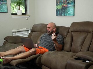 Scott Trainor and Kymber Leigh star in this Halloween-themed milf POV
