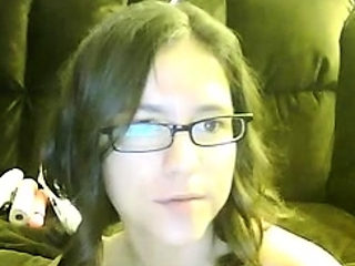 Nerdy Teen With Saggy Tits Teasing