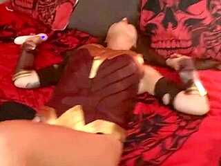 The Hottest Superheroine Gives Blowjobs