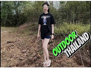 Thai Teen Amateur Outdoor Fuck Pov Creampie In Nature