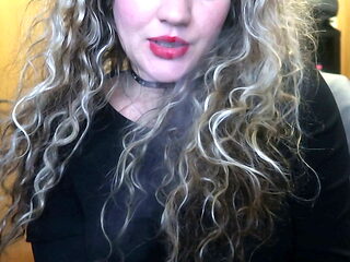 RED LIPS GIRL HAD AN AMAZING SMOKE CLOSE JUST FOR YOU