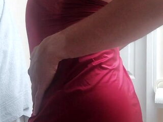 Sissy Leah Plays in Her Bathroom