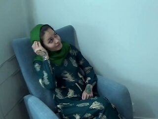 Amateur nubile with tight pussy gets it hard