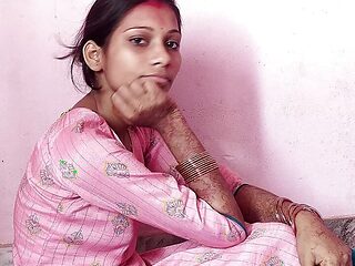 newly married Bhabhi happy by licking pussy and fucking Hindi Audio