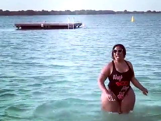 BBW in Beach