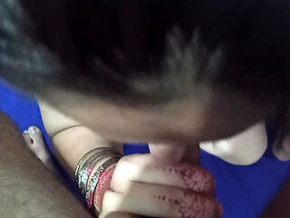 Dost ki bivi ko choda Indian aunty fucked
