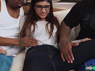 Arab Mia Khalifa Loves Blax