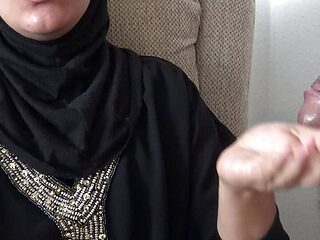 Hot Tunisian Cuckold Wife in Tunis