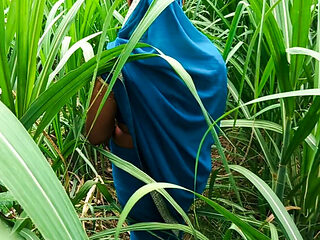 Desi Bhabhi Hardcore Anal and Blowjob in Sugarcane Field - Indian Village Sex