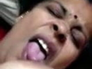 Desi Indian horny aunty showing big boobs