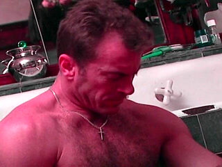 Seductive Brunette in the Bathroom: Passionate Oral Delight