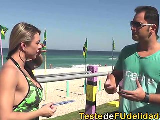 Personal trainer comeu aluna gostosa