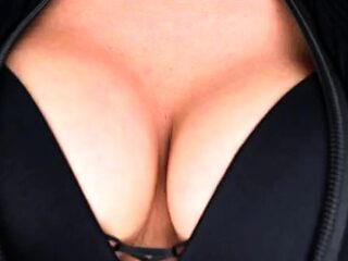 Daphney Rose - Contract Executrix Seduction Smother JOI