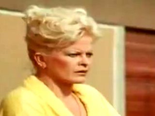 Crazy Vintage, Cumshot porn scene