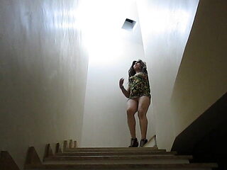 Me a little drunk un poco borracha