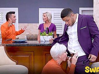 Dd White & Stevie K - Nanas Sloppy Cum-swap