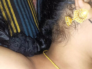 Green Saree Aunty Hot Outdoor Romance - Tamil Viral XXX Video