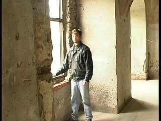 Im freiland die junge bitch gefickt threesome 