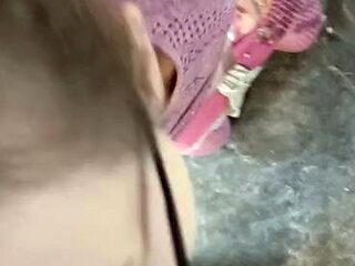 amateur blowjob cumshot finish in her mouth