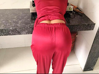 First Time Jija Sali Romantic Sex - Indian Beautiful Woman Fucked in Room with MonikaSingh