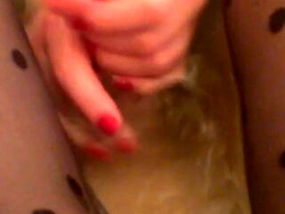 Wet nylon in bathtub