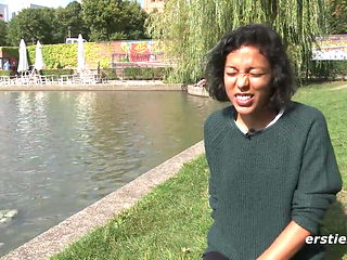 Sexy Lina Rubs Her Pussy - Ersties