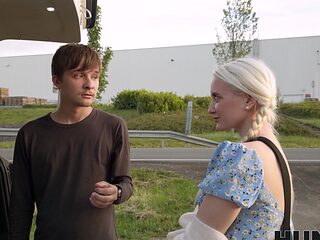 A blonde beauty has sex with her boyfriend in the car, showcasing Daruma Rai’s passion.