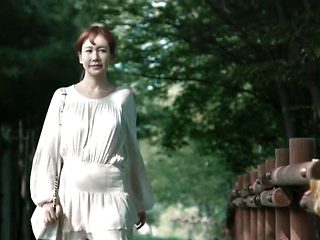 My girls mother 22016