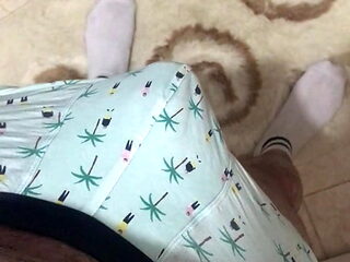 Turkish legs and cock 