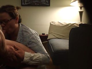 Milf blowjob gets a raise from boss