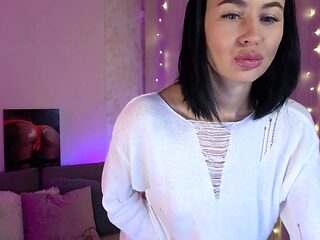 Toying Her Shaved Pussy for Your Eyes