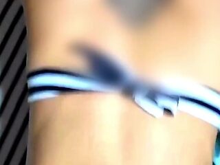 I Hired a Colombian Prostitute on the Beach and Had Sex with Her in a Bikini.