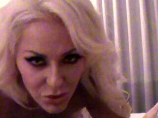 Seth Gamble fucked a gorgeous busty blonde Taylor Vixxen