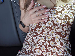 I was driving to work in a taxi and decided to masturbate my pussy. (P1)