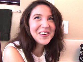 Teen Dream Michelle Gets Her Young Cunt Fucked