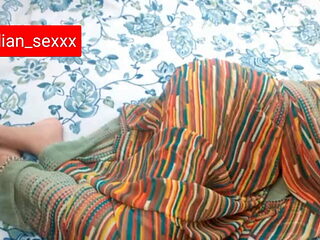 Bhabhi ko Sadi me bed pr choda 