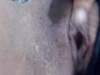 Cum on Lips and Pussy Fucking