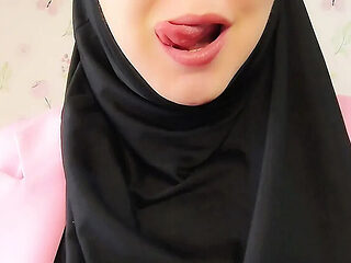 My Friend Caught Me Fingering My Wet Pussy to Squirting Orgasm - Big Tits MILF Leylasoylu3453