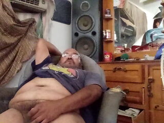 Jacking off in my best friends bedroom