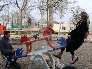 Melody Marks gets her pussy pounded in a steamy threesome