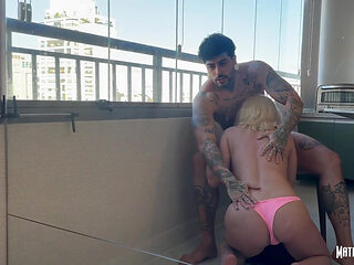 Morning Sex with My Pink Fiance